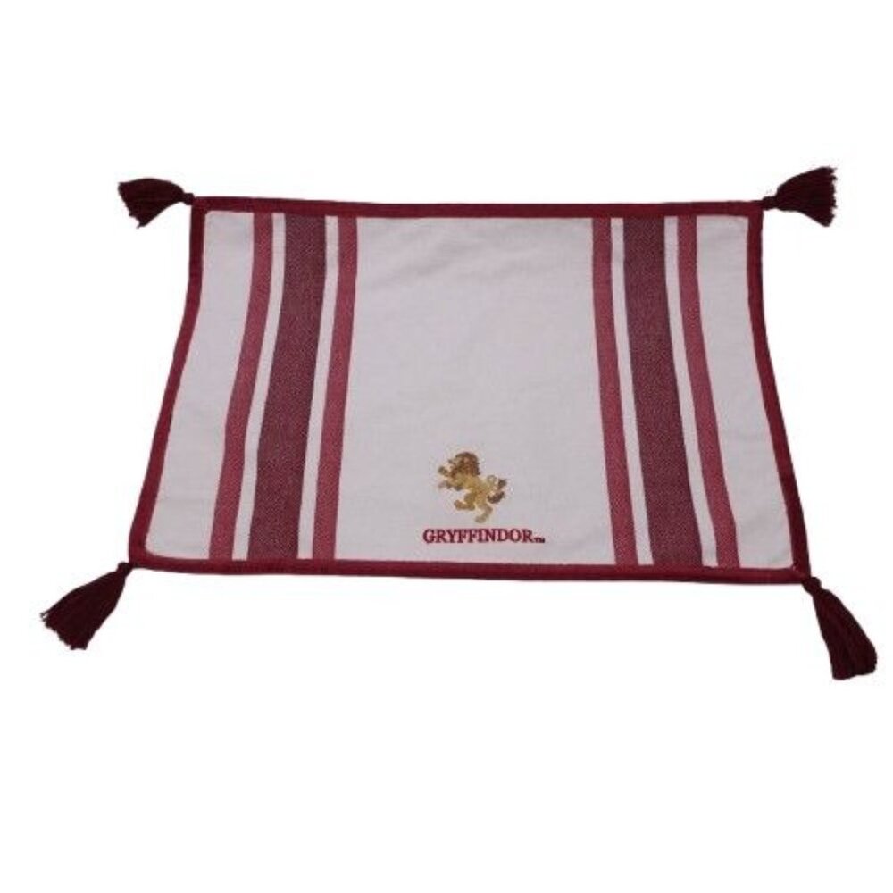 NEW Pottery Barn Kids Gryfinndor Harry Potter Placemat Red Cream Hogwarts House